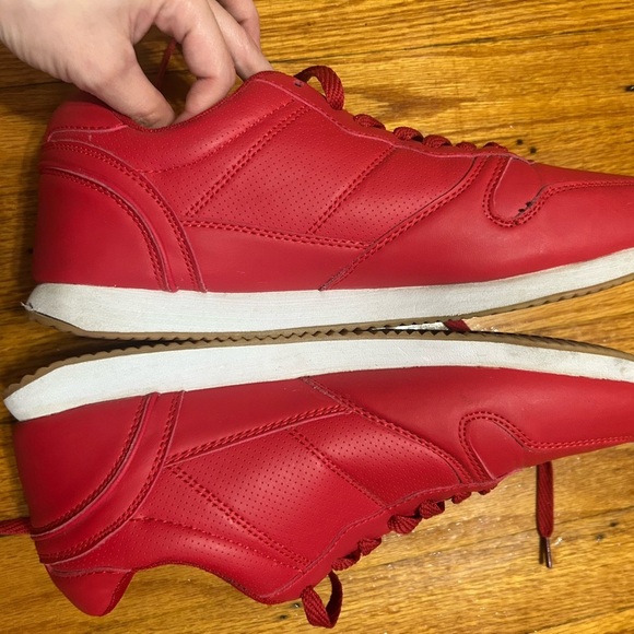 Phat Farm athletic shoes. Men’s size 11 Red Lightweight Preowned - Picture 5 of 14